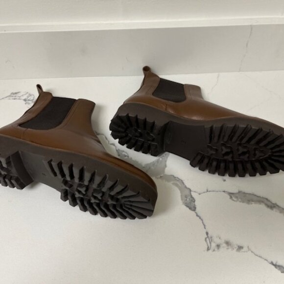 Patricia Green Chelsea Lug Sole Bootie Chocolate Brown Size 8 - Picture 5 of 8